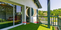 appartement à ST PEE SUR NIVELLE (64310)